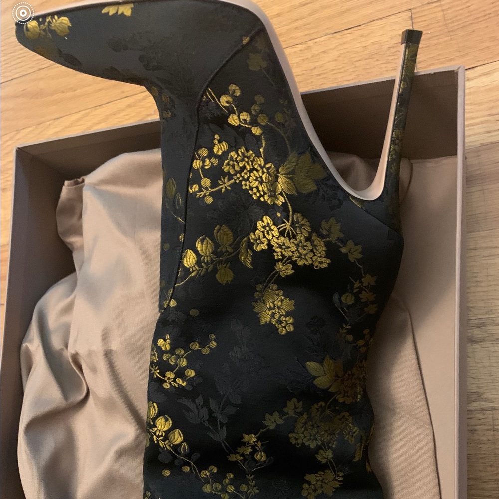 Gianvito Rossi, Over The Knee boots.